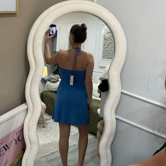 Fine Knitted Flowy Mini Dress - Picture 2 of 8